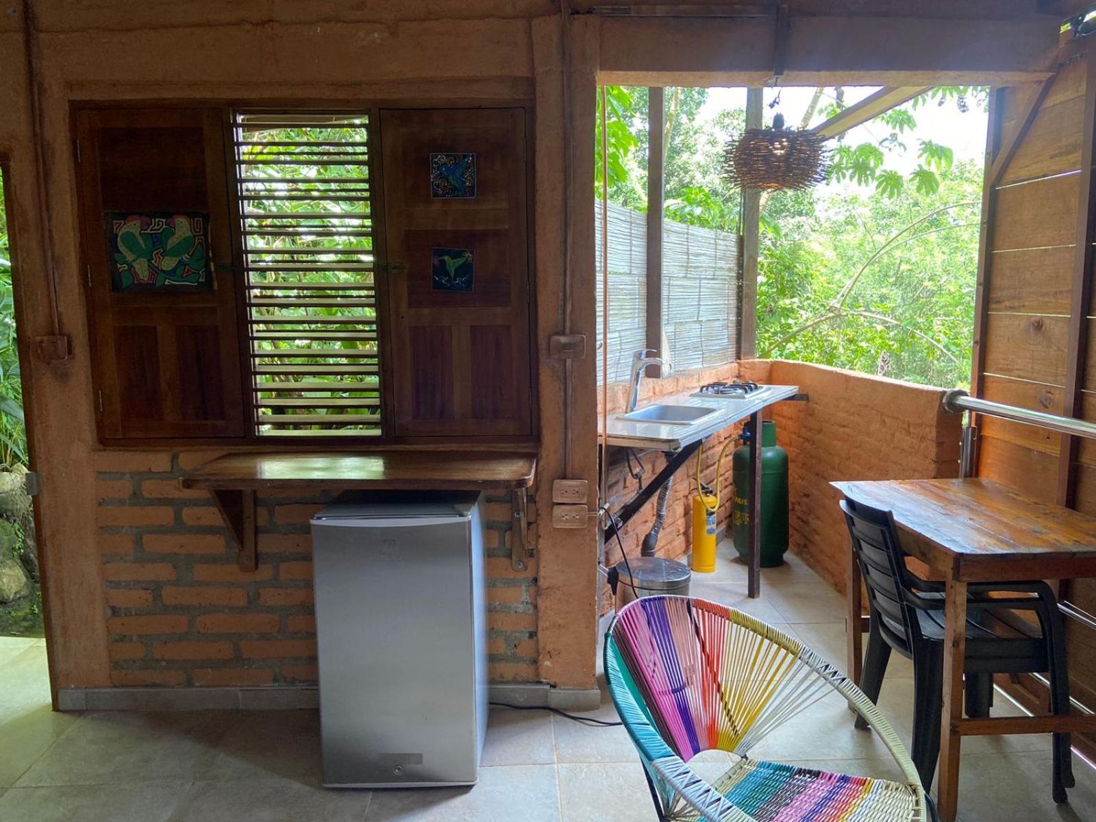 Colibri Hostal มินกา ภายนอก รูปภาพ