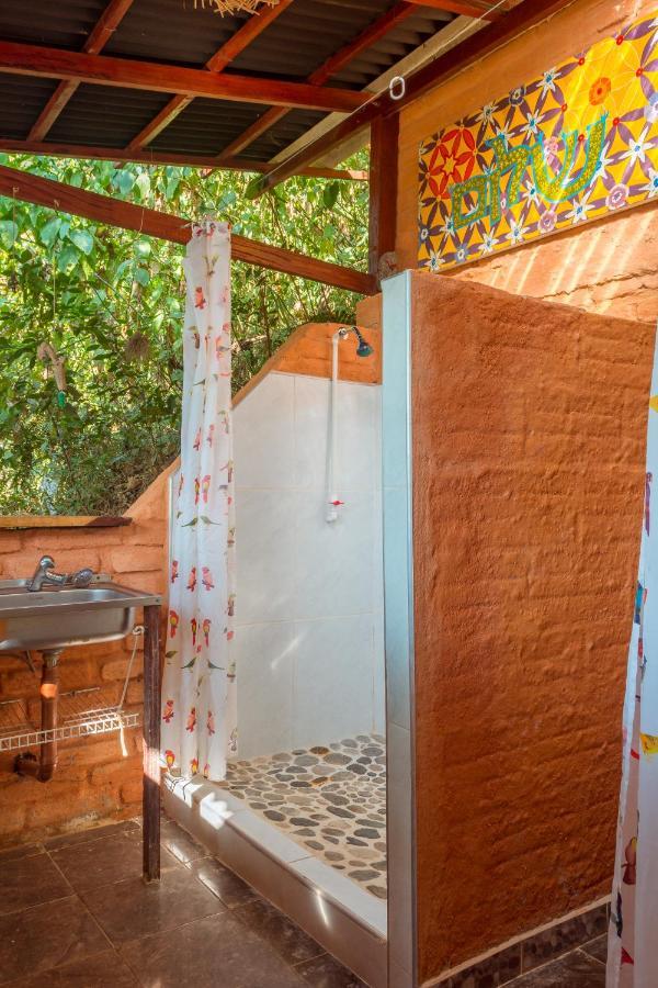 Colibri Hostal มินกา ภายนอก รูปภาพ